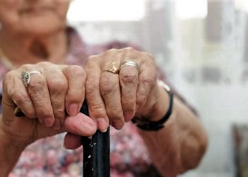 Δεν είχε καλή εξέλιξη για 70χρονη η βόλτα στον Βόλο