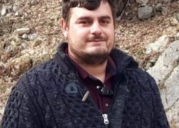 Στο πλευρό του Βαλάντη Τσιούτσια ο Θανάσης Καλυβιώτης