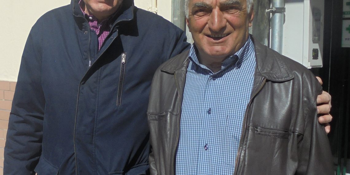 Ακροβολίστηκαν κοντά στο …Δημαρχείο