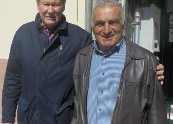 Ακροβολίστηκαν κοντά στο …Δημαρχείο