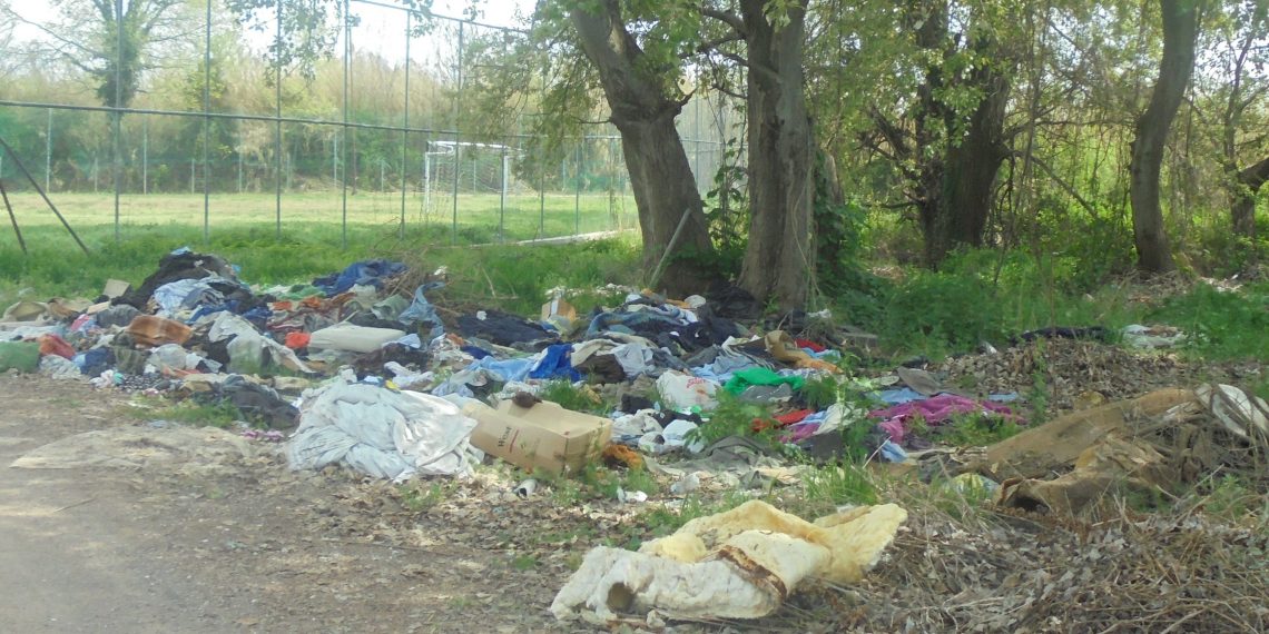 Εκτός από τα ψήφια μαζέψτε και κανένα σκουπίδι….