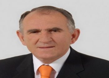Εξαφανίζονται εκλογικά