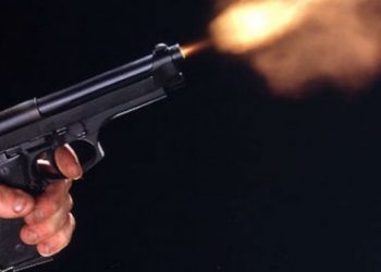 Χαροπαλεύει 8χρονη θύμα αδέσποτης σφαίρας