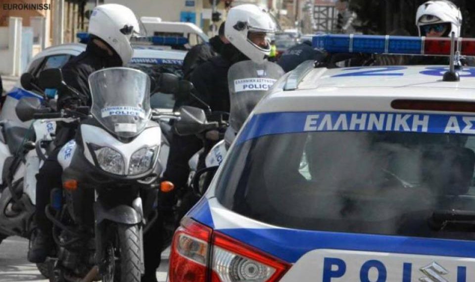 Χειροπέδες για 52χρονο φυγόποινο