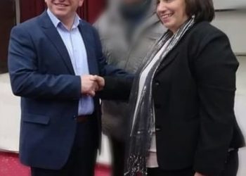 Δασκάλα και μαθητής ξανά μαζί…