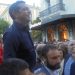 Σκηνές …λατρείας στα Τρίκαλα για τον Αλέξη Τσίπρα