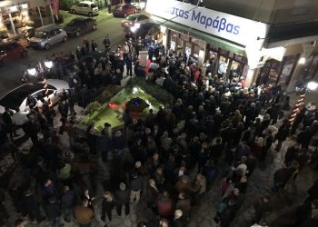 Πανικός στο εκλογικό κέντρο του «Πρώτα ο Άνθρωπος»