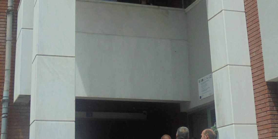 Μπαλκονάτος…
