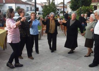 Το έριξαν στον …χορό