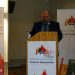 Τριχολογείν και τρίχας αναλέγεσθαι…