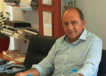 Ανακοίνωση υπέρ …Καπέλου
