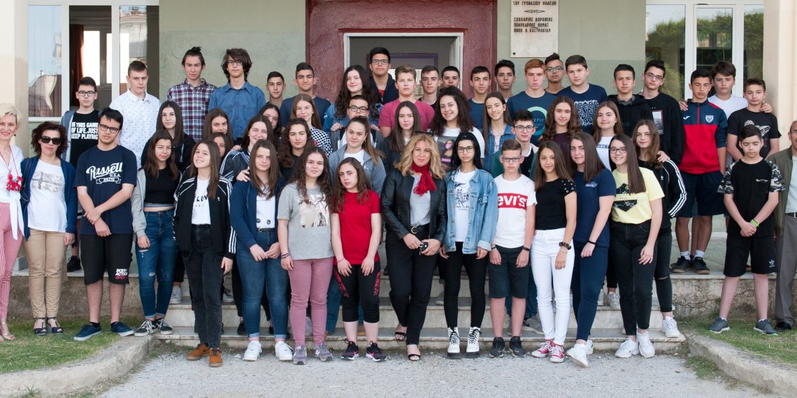 Αποχαιρετισμός της Γ΄ τάξης του 9ου Γυμνασίου Τρικάλων