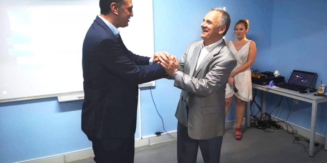 Όταν ο Ηλίας Βλαχογιάννης ένιωσε ότι ήταν …κοντός!