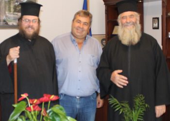 Στον Δήμαρχο ο νέος Ηγούμενος