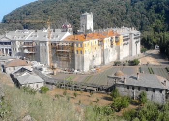 Χειροπέδες μετά από μεγάλη αστυνομική επιχείρηση