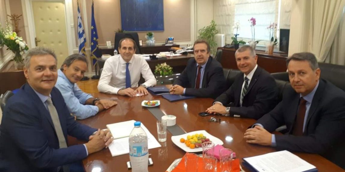 Συνάντηση με τον Υφυπουργό Φορολογικής Πολιτικής και Δημόσιας Περιουσίας