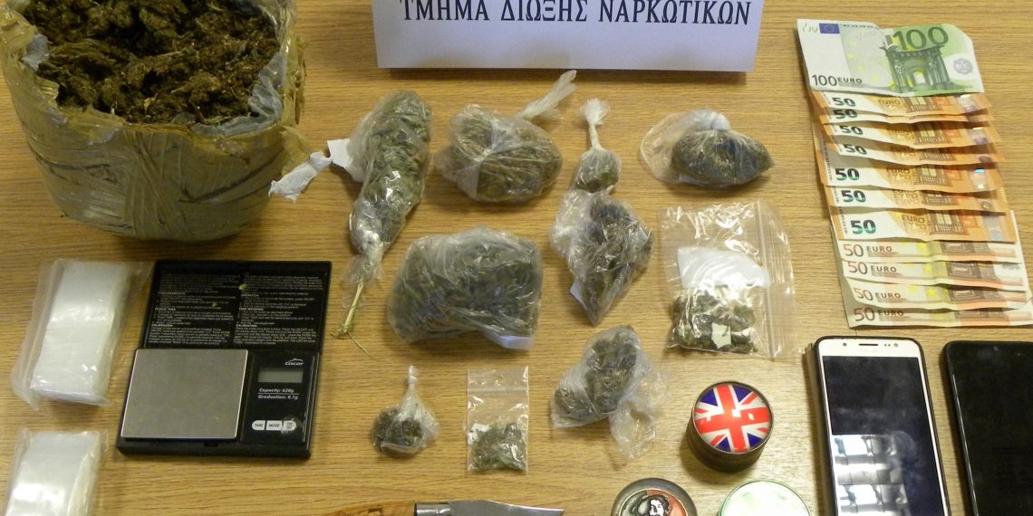 Συλλήψεις εμπόρων ναρκωτικών στην Σκόπελο