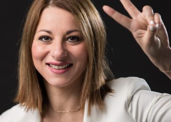 Οι νέοι ακαδημαϊκοί πολίτες να γίνουν οι φορείς της επιστημονικής και κοινωνικής προόδου
