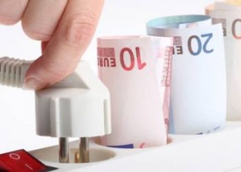 Έρχεται ορυμαγδός αυξήσεων στο ρεύμα να τις σταματήσουμε!