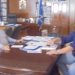 Έριχνε ματιές στην …καρέκλα