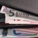 Θρασύτατος νεαρός