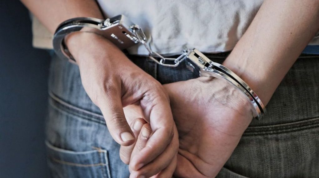 Σύλληψη καταζητούμενου στα Τρίκαλα