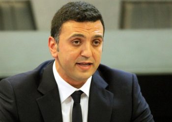 Θλιβερός θεατής …