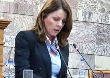 Η Κατερίνα Παπακώστα για την αναθεώρηση του Συντάγματος