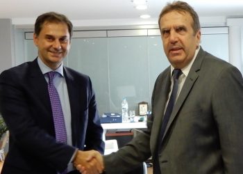 Δεν καρπώνεται το Ελληνικό εμπόριο τις αυξημένες τουριστικές εισπράξεις