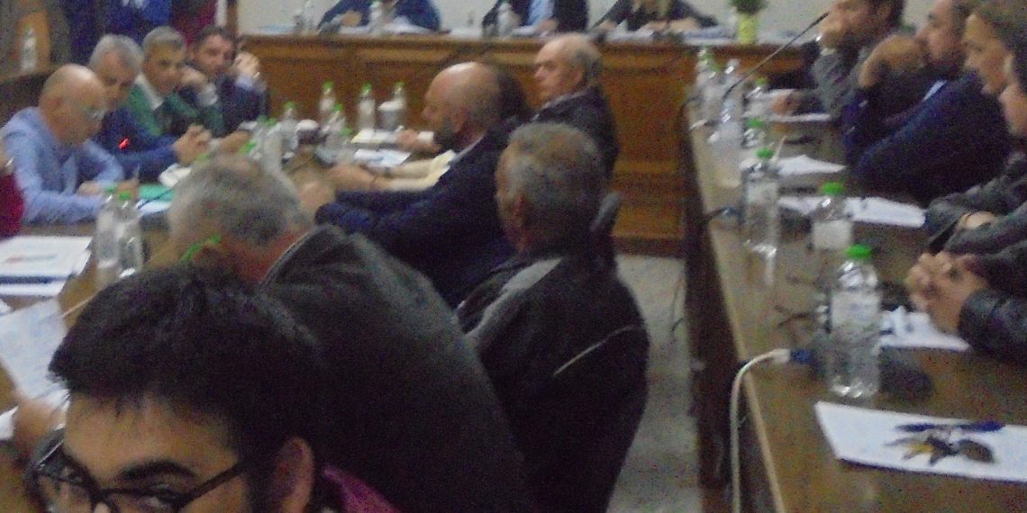 Αφού δεν θέλετε θα βάζω και εγώ όποιον θέλω…
