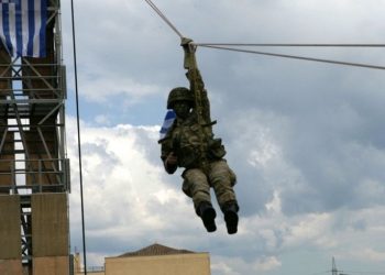 Ανοίγει τις …πύλες της η ΣΜΥ  και επίδειξη ασκήσεων από Διμοιρία της Σχολής