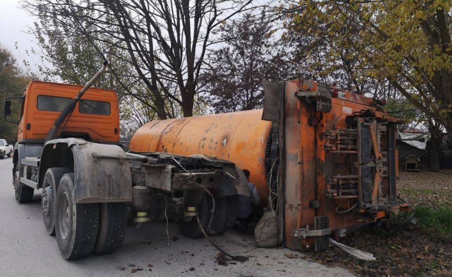 Δυστυχώς για όλους μας η δημοτική αρχή συνεχίζει να φέρεται επικίνδυνα «έξυπνα»