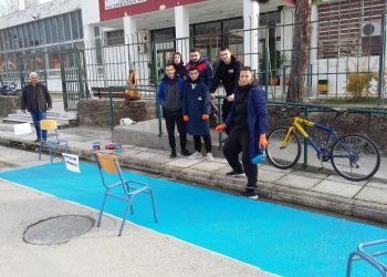 Οι μαθητές του 1ου ΕΠΑΛ Τρικάλων πήραν τα …πινέλα