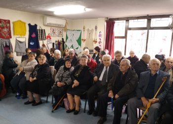 Χριστουγεννιάτικη γιορτή για ηλικιωμένους στα Τρίκαλα