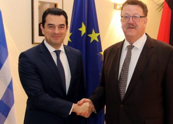 Στο Βερολίνο ο Κώστας Σκρέκας για την στήριξη των Ελλήνων αγροτών