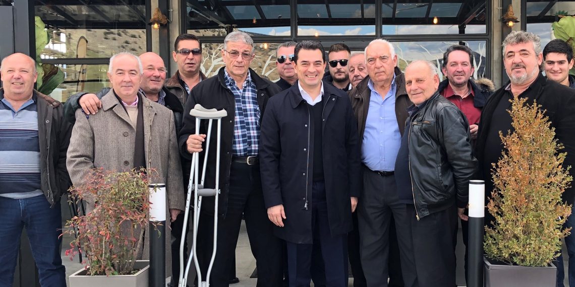 Επαφές του Κώστα Σκρέκα με αγρότες στο Ζάρκο Τρικάλων