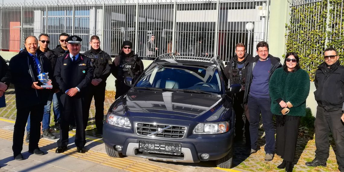 Δωρεά οχήματος για τις ανάγκες της ΟΠΚΕ της Διεύθυνσης Αστυνομίας Λάρισας