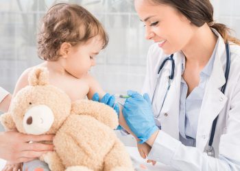 Ο εμβολιασμός προϋπόθεση για την εγγραφή μαθητών στα σχολεία
