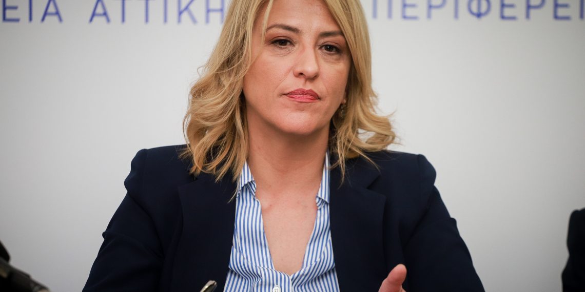 Εκδήλωση του ΣΥΡΙΖΑ Τρικάλων με Ρένα Δούρου