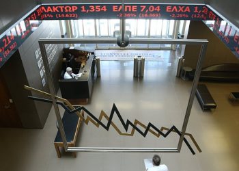 «Απογείωσε» το Ελληνικό 10ετές ομόλογο ο … «κοροναϊος» και η συγκέντρωση μεταναστών στα σύνορα