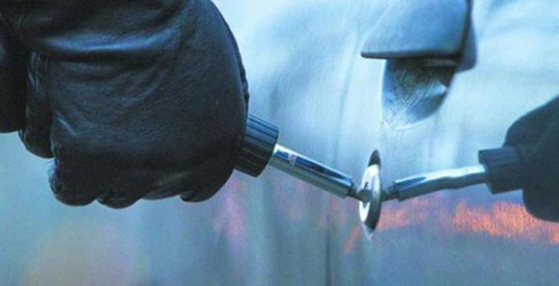 Ανήλικοι απέδρασαν και άρχισαν τις κλοπές οχημάτων