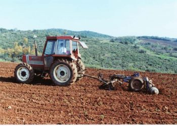Εξετάσεις στα Τρίκαλα για απόκτηση διπλώματος οδήγησης …τρακτέρ