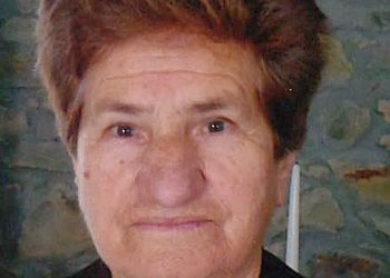 «Έφυγε» η Αγορίτσα Μαντέλα
