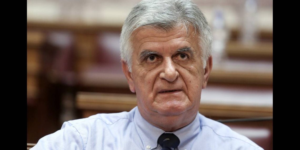«Έφυγε» ο Φίλιππος Πετσάλνικος