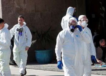 Στα 190 τα κρούσματα «κορωναϊού» και «λουκέτο» σε εμπορικά κέντρα και καταστήματα εστίασης