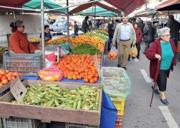 Κλειστές οι λαϊκές αγορές το Σάββατο -Τι αλλάζει στα σούπερ μάρκετ