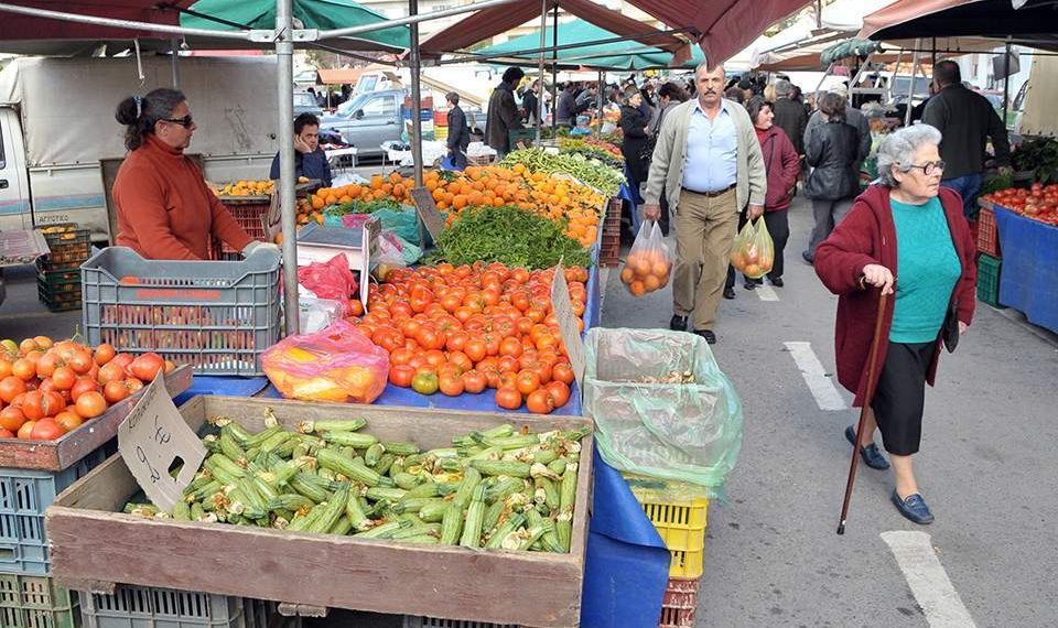 Κλειστές οι λαϊκές αγορές το Σάββατο -Τι αλλάζει στα σούπερ μάρκετ