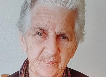 «Έφυγε» η Αικατερίνη Αθανασίου