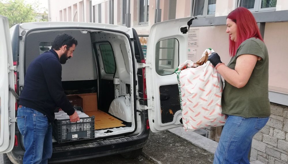 Πασχαλινό τραπέζι …κατ’ οίκον από τον Δήμο Τρικκαίων