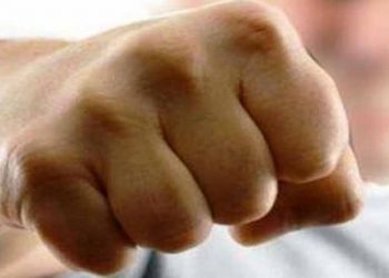«Έπεσαν» …μπουνιές στα Τρίκαλα